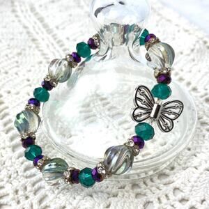 Butterfly Charm Stretch Bracelet Glass Resin Bead